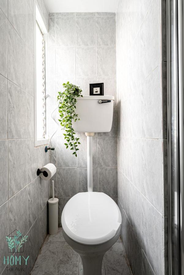 Stylish Studio Apartments On Dizengoff By Homy Tel Aviv Esterno foto