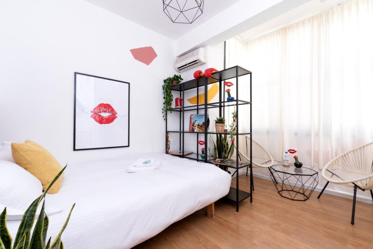 Stylish Studio Apartments On Dizengoff By Homy Tel Aviv Esterno foto